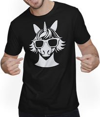 Produktbild von T-Shirt mit Mann Einhörner Anime Einhorn Manga Märchen Sonnenbrille