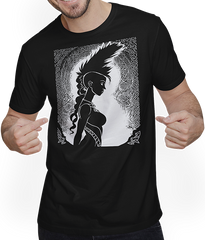 Produktbild von T-Shirt mit Mann Fantasy Post Punk keltische Tribal Kunst Batcave Girl Gothic