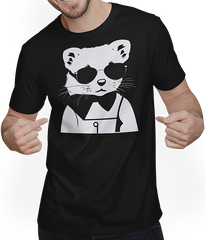 Produktbild von T-Shirt mit Mann Frettchen trägt Sonnenbrille coole Frettchen