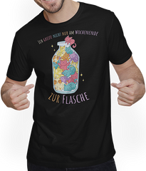 Produktbild von T-Shirt mit Mann Greife zur Flasche Lustige Katzen Sprüche Katzenspruch