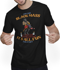 Produktbild von T-Shirt mit Mann Join Our Black Mass It's All Fun Pentagramm Baphomet Vintage