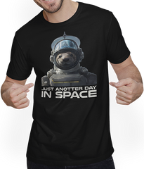 Produktbild von T-Shirt mit Mann Just Anotter Day In Space Astronaut Astronomie Otter Spruch