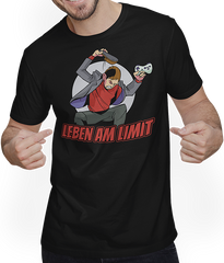 Produktbild von T-Shirt mit Mann Leben am Limit Konsole Zocken Gamer Sprüche Jungen Zocker