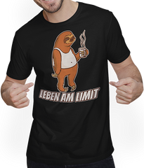 Produktbild von T-Shirt mit Mann Leben am Limit lustiger Faultier Sprüche für Mädchen & Jungs