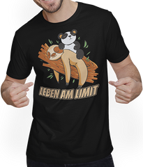 Produktbild von T-Shirt mit Mann Leben am Limit lustiges Faultier Panda Sprüche Mädchen Jungs