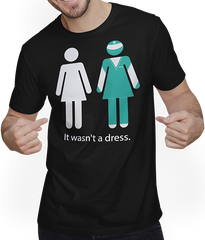 Produktbild von T-Shirt mit Mann Lustiger Spruch für Krankenschwestern | Krankenpflegerinnen
