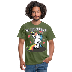 Be Different Pinkelndes Einhorn | Männer T-Shirt - Militärgrün