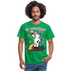 Be Different Pinkelndes Einhorn | Männer T-Shirt - Kelly Green
