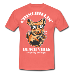 Chinchillin Beach Vibes | Männer T-Shirt - Koralle