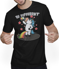 Produktbild von T-Shirt mit Mann Peeing Einhorn Trinkregenbogen | sarkastische Ironische Einhörner