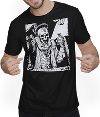 Produktbild von T-Shirt mit Mann Piraten-Fan, Totenkopf, Piraten, Totenköpfe, Segelpirat