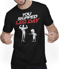 Produktbild von T-Shirt mit Mann You Skipped Legday Powerlifting Muscle Body Builder Spruch
