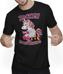 Produktbild von T-Shirt mit Mann Zocken zur Entspannung Gamer Nerd Einhorn PC Computer Games