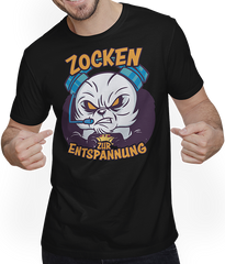 Produktbild von T-Shirt mit Mann Zocken zur Entspannung Zocker Nerd Panda PC Computer Gamer