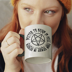 Lieber in der Hölle regieren als im Himmel dienen Witzige schwarze Tasse kaufen Geschenk