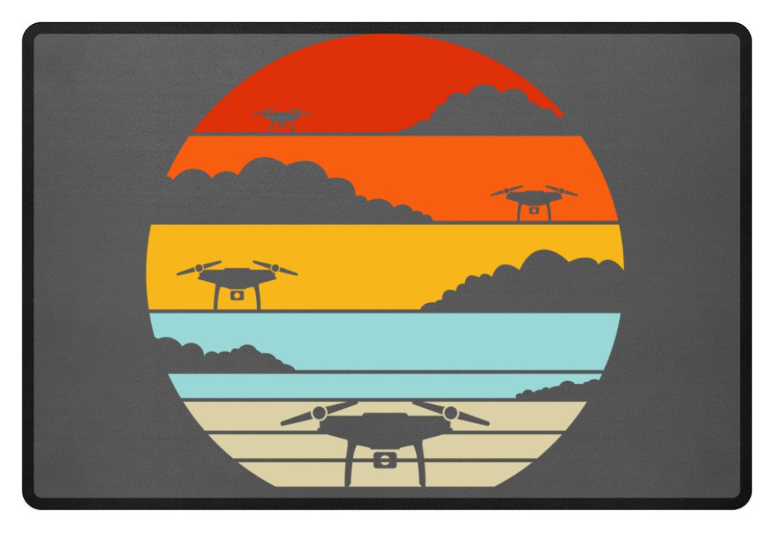 Zeigt drohnen quadrocopter drohnenpiloten geschenk quadrokopterpiloten sonne fussmatte in Farbe Grey