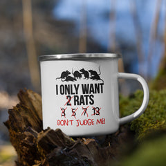 Zeigt eine Emaille Tasse mit Ratten darauf mit einem lustigen Spruch für Rattenhalter