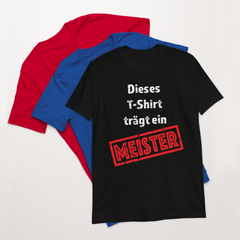 Dieses T-Shirt trägt ein Meister