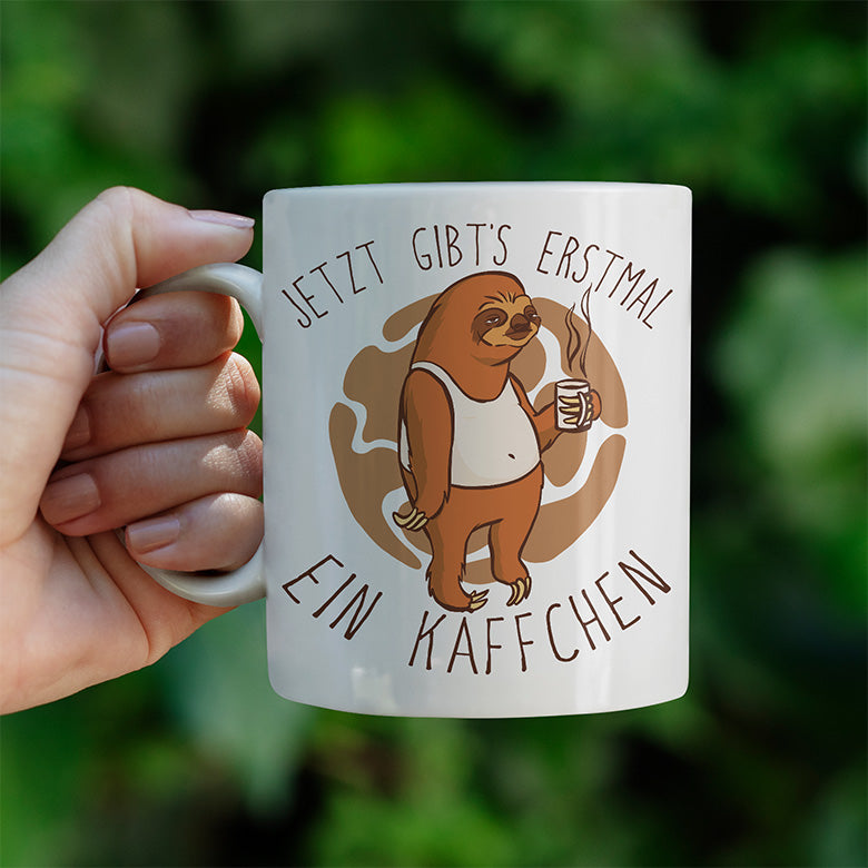 Jetzt gibts erstmal ein Käffchen Faultier 4 Lustige Kaffeetassee online kaufen Geschenkidee